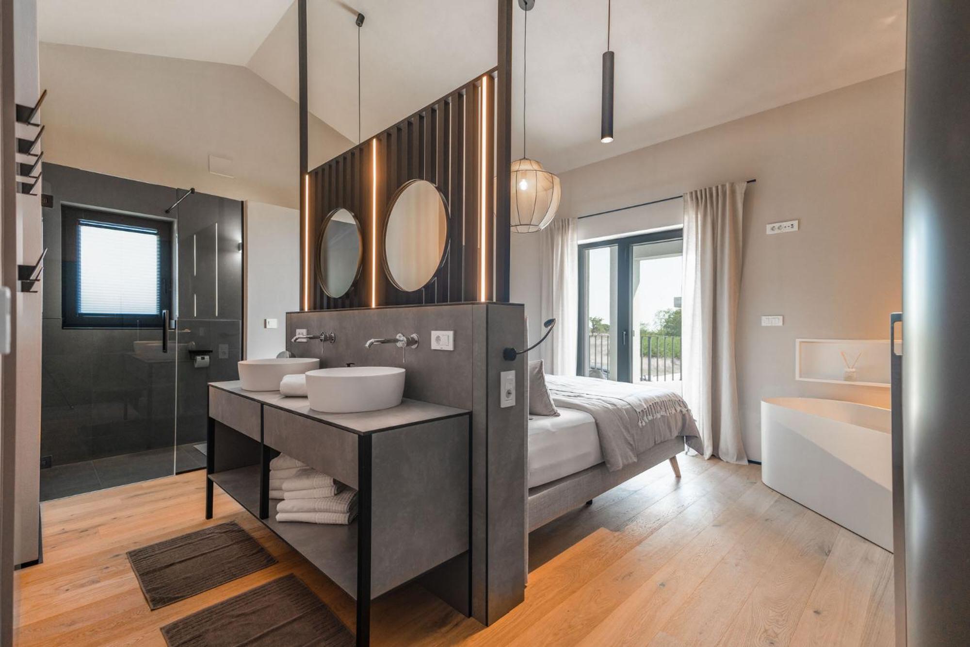 Villa Bewegte Berge Kaštelir Buitenkant foto